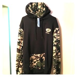 Men's  athletic camo hoodie, 2xl, new with tags